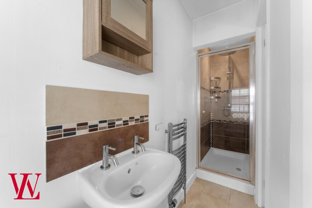 Shower Room (1)