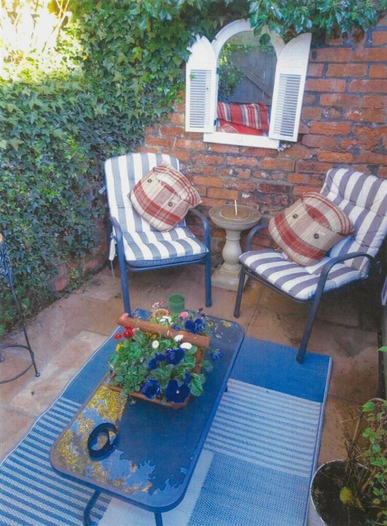 courtyard.JPG