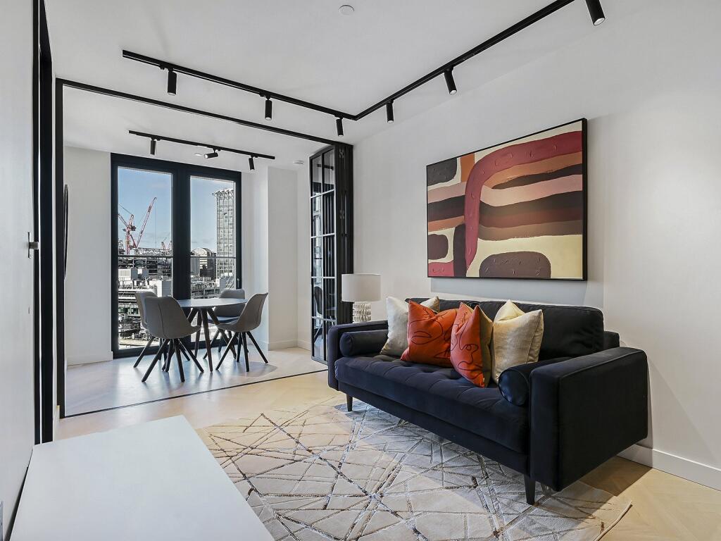 One Crown Place