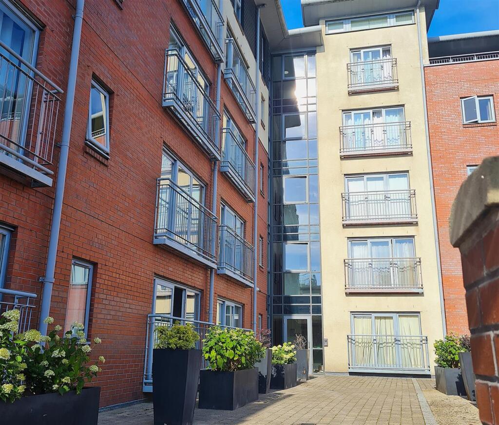 Entrance to Block.jpg