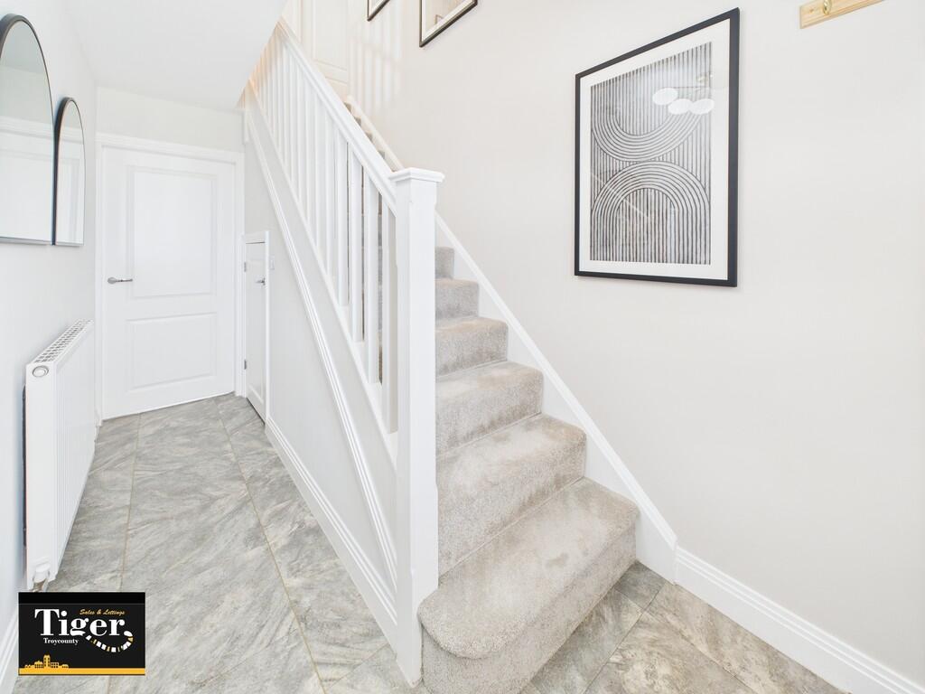 CAM02176G0-PR0661...