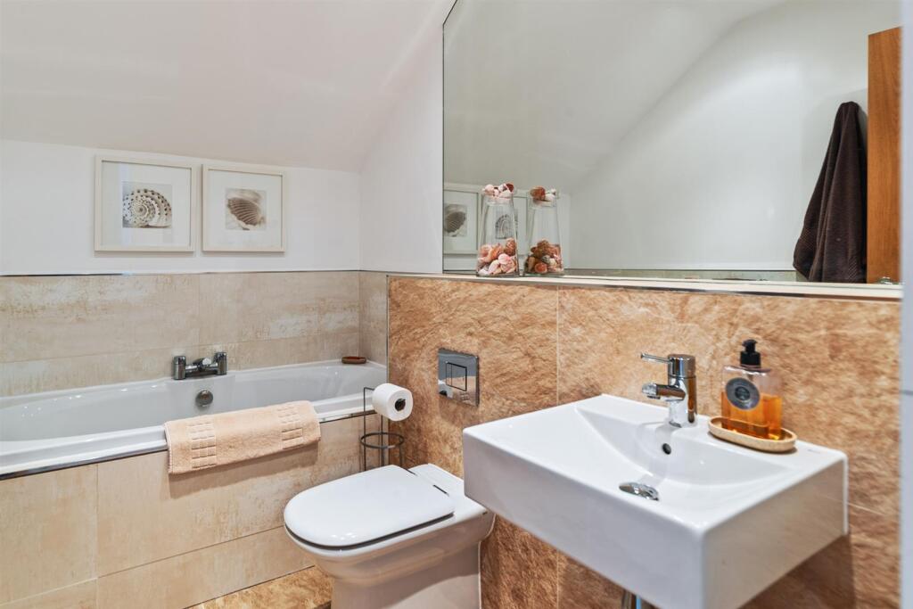 Nash House Tenby-19.jpg