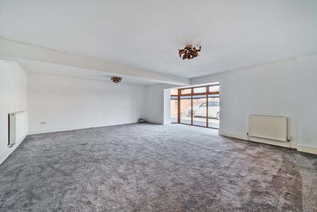 31-681b910e438e0-1286175-ARW-31