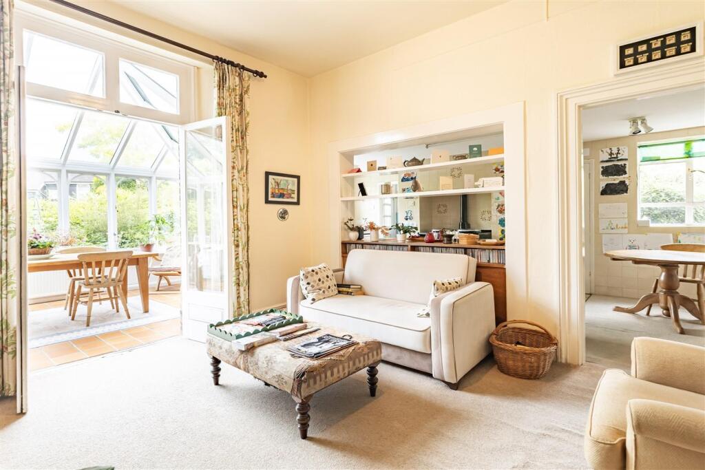 35 Church Hill (19).jpg