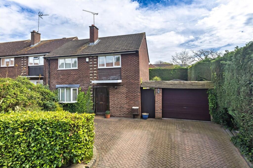 28 Lincolns Fi (34).jpg