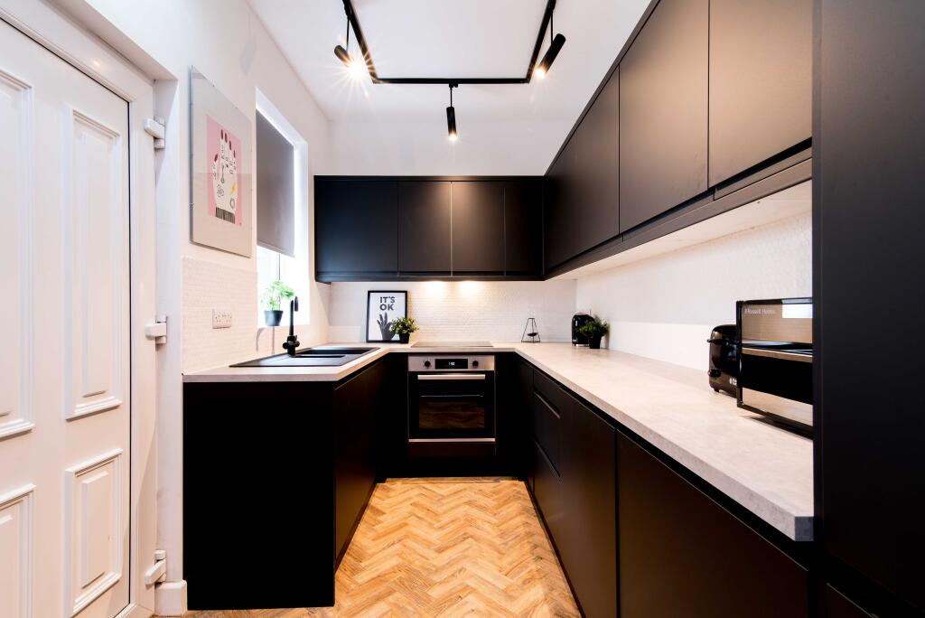 12 imperial low  res-4030.jpg