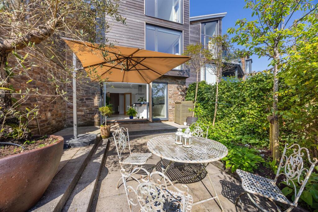 A20 - 17 Baltic Way Totnes - 250514.jpg