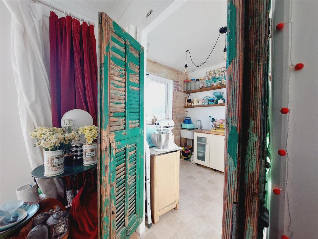 Kitchen Entrance