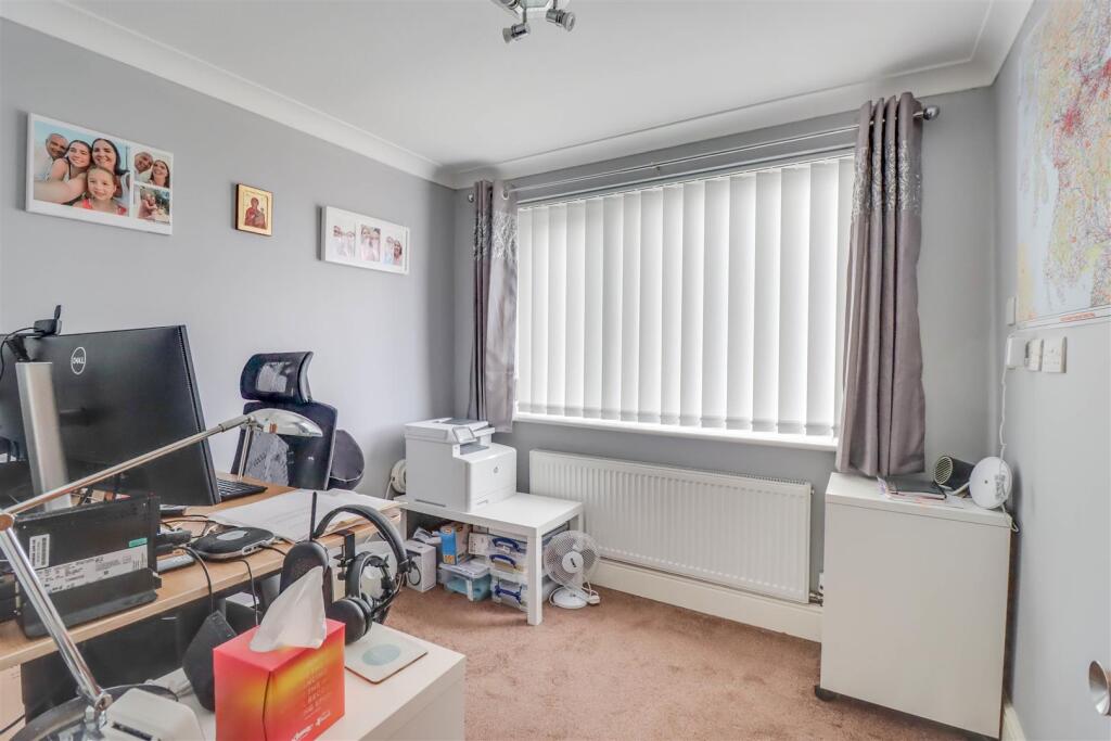 10 ST CHARLES DRIVE.jpg