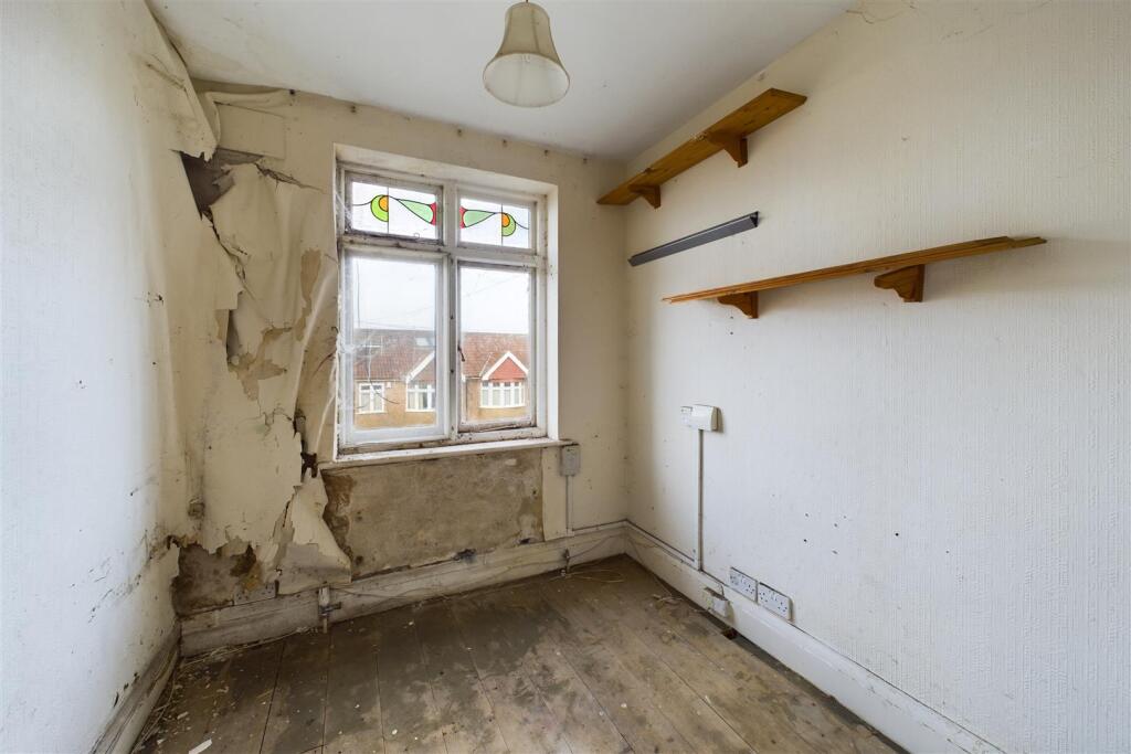 15 Ravenhill Avenue, Knowle, Bristol BS3 5DU | Fre