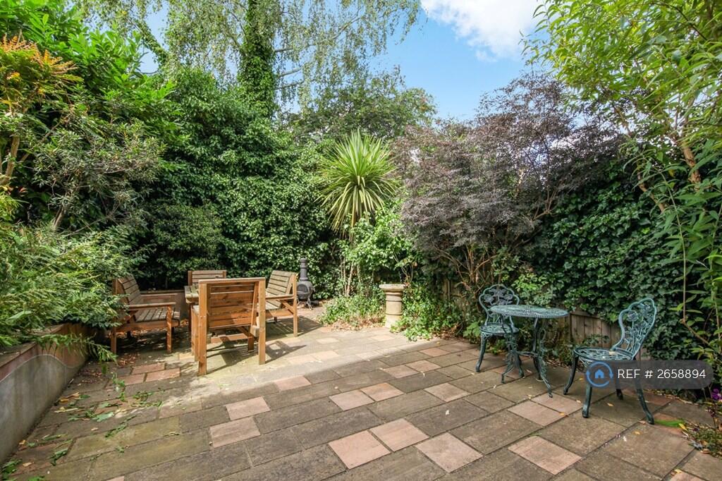 Rear Secluded Garden