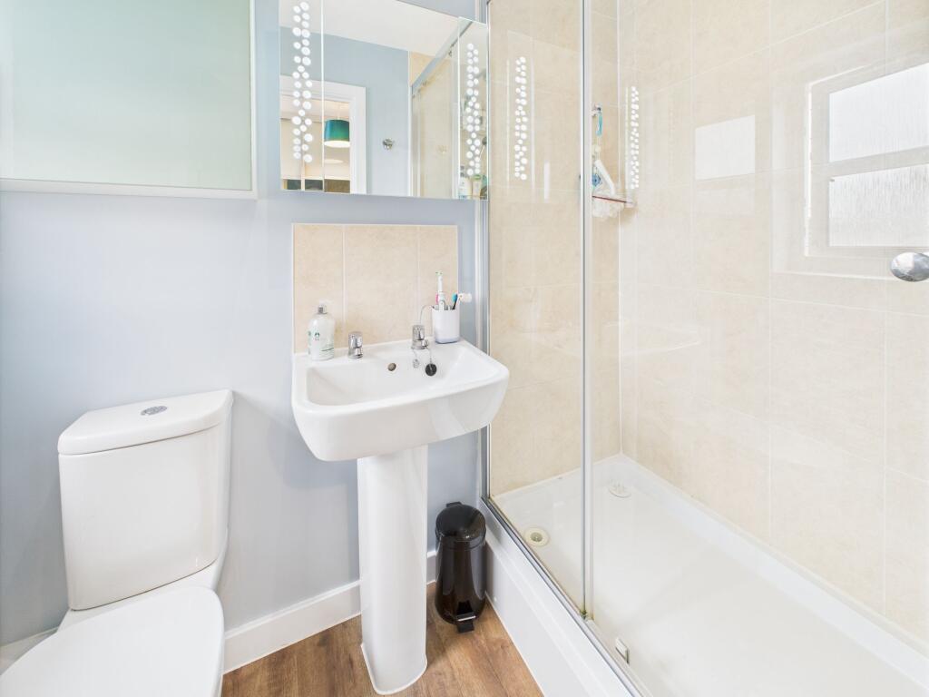 En-suite shower room