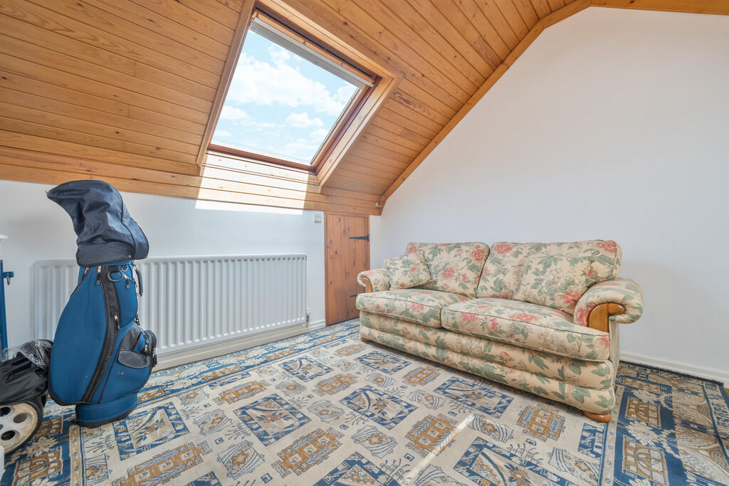 Home Office/Bedro...