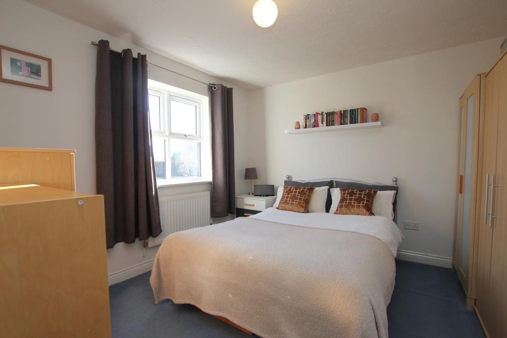 bed1.JPG