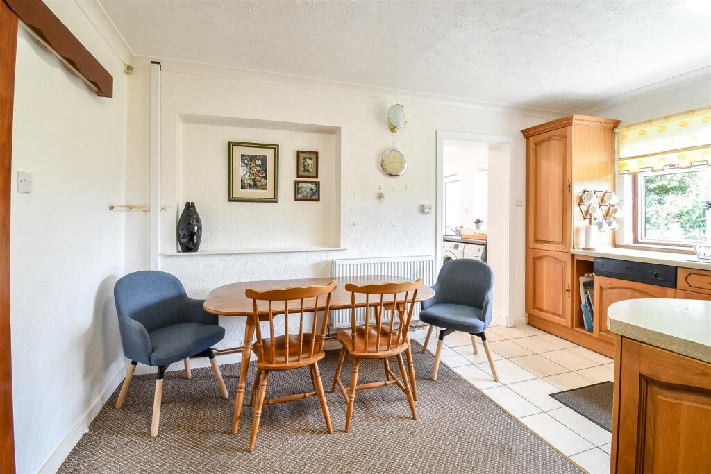 Kitchen / Breakfast