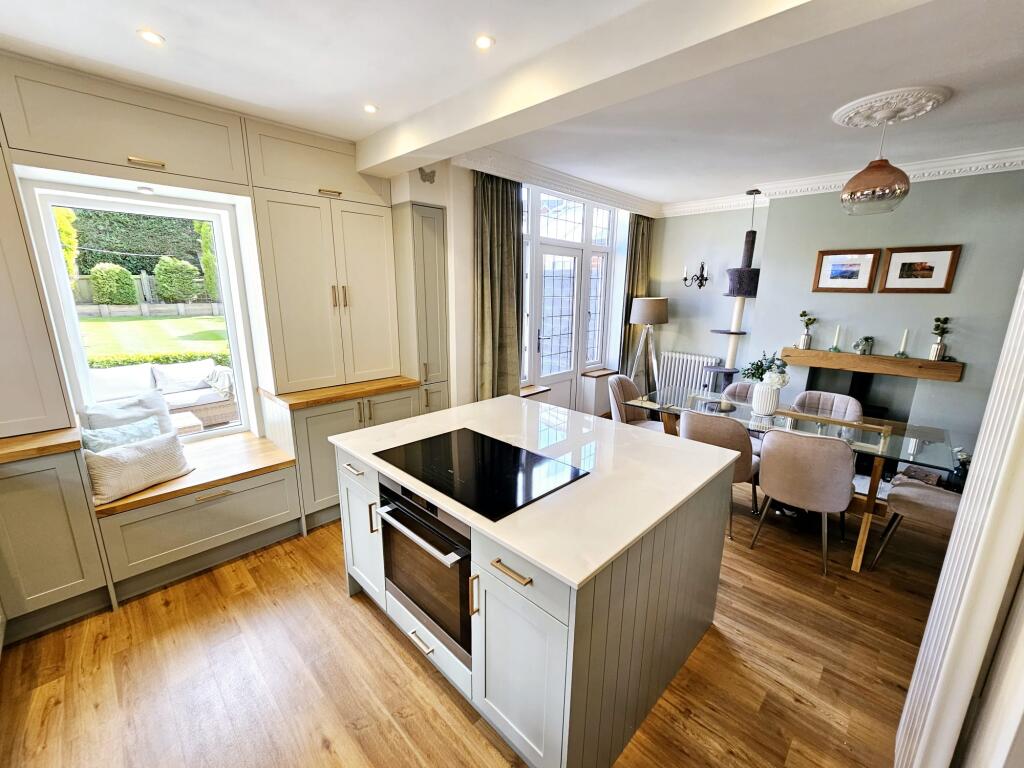 919c780a-cacc-47af-bbe2-9387e11b5764