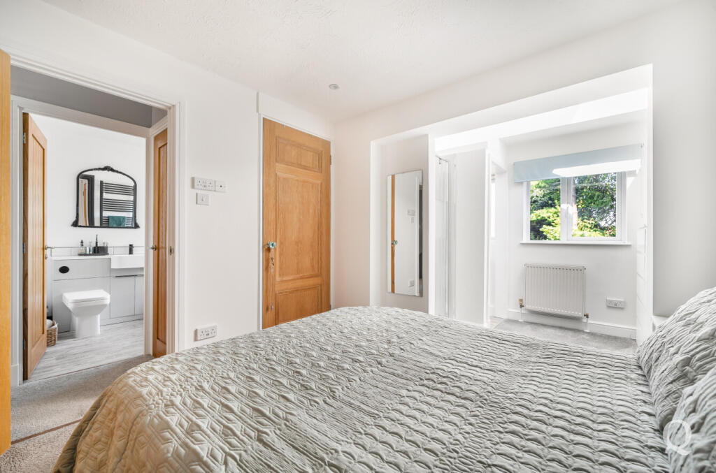 9a772c20-ec3b-408...