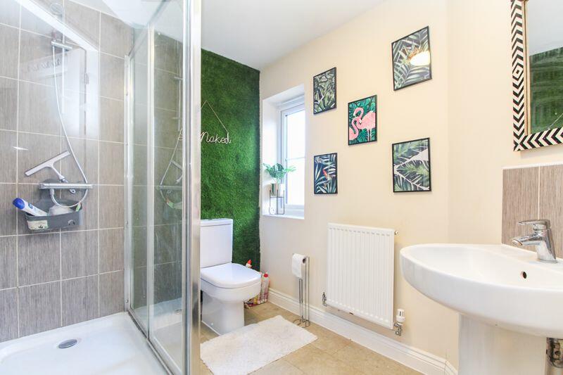 Bedroom One En-Suite
