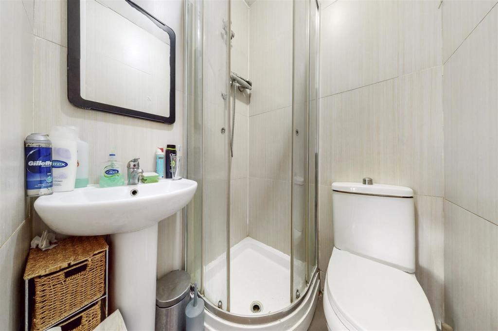 53 Chartley Avenue - 4m5jDmLkEjGDJ29lCHiI.jpg