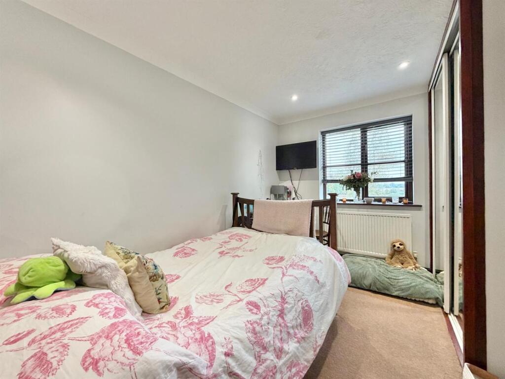 Main House - Bedroom Four