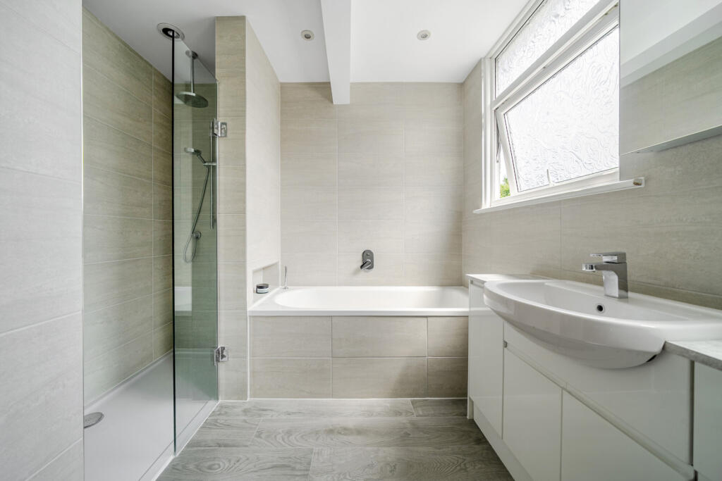 1314815-16-685aa0...