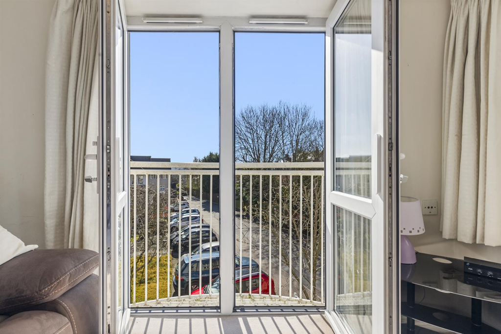 18 Fitzwilliam Court, Sheffield 06_297.png