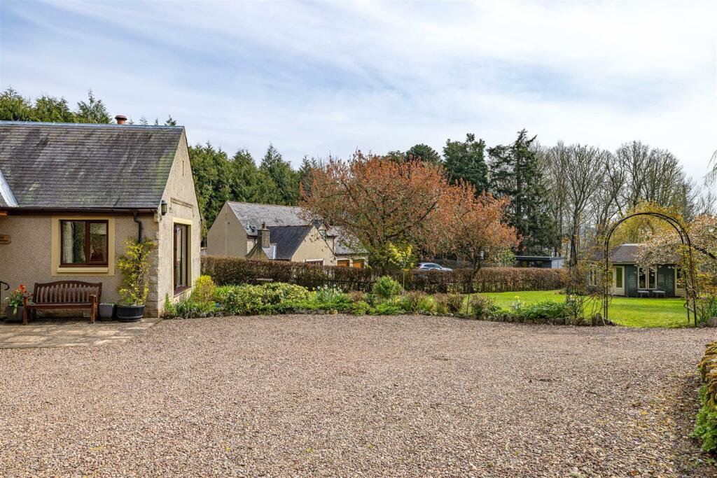 Corbie Lodge Ashkirk 15.JPG