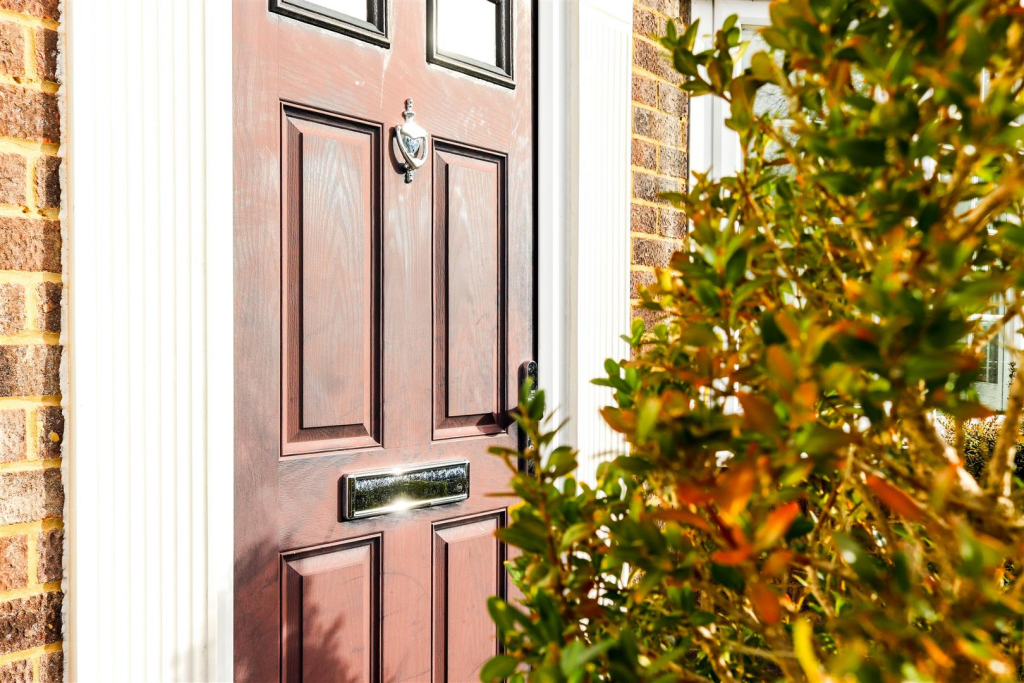 01. Front aspect-Edit.png