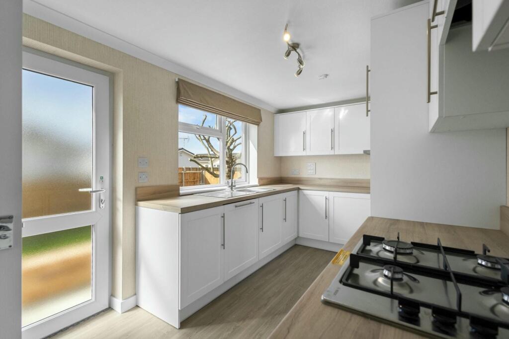 71bb39d760d67dcf08ba1d1dae87bf5b15ee5d158186581ed8