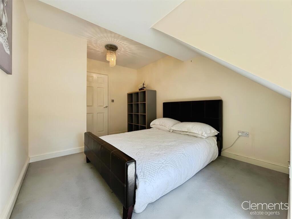 c0511dc7-Bedroom 20Two 203.jpg