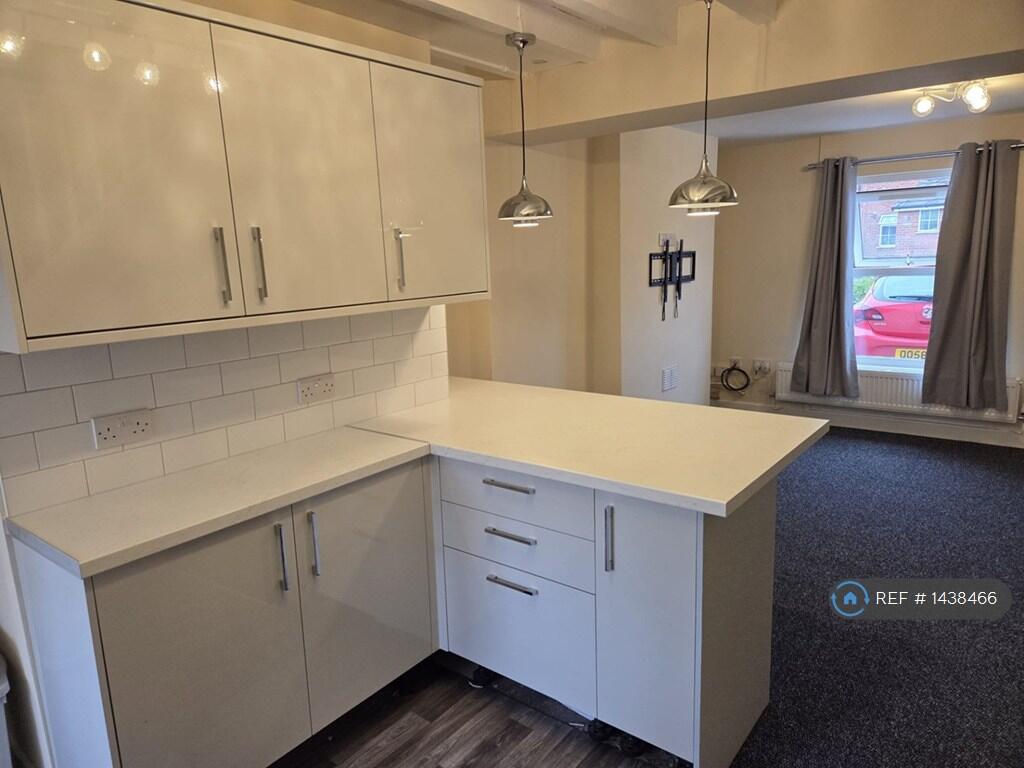 Kitchen / Diner Area - View 1