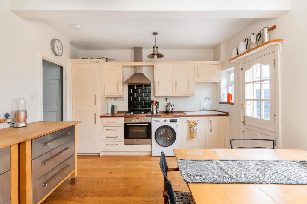 3A5SBR - KitchenDiner A.jpg