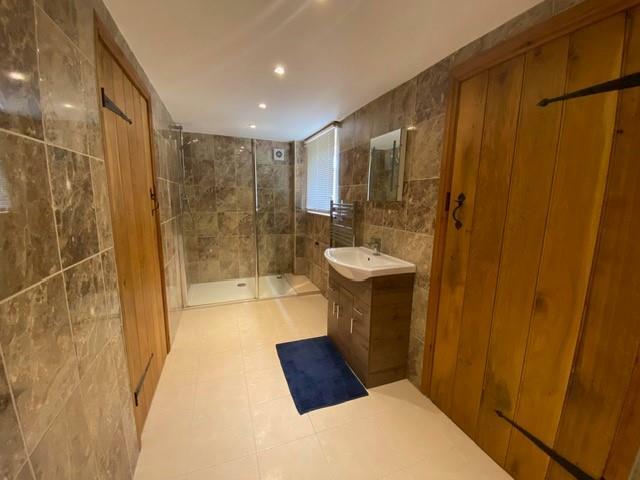 grananry shower room.jpg