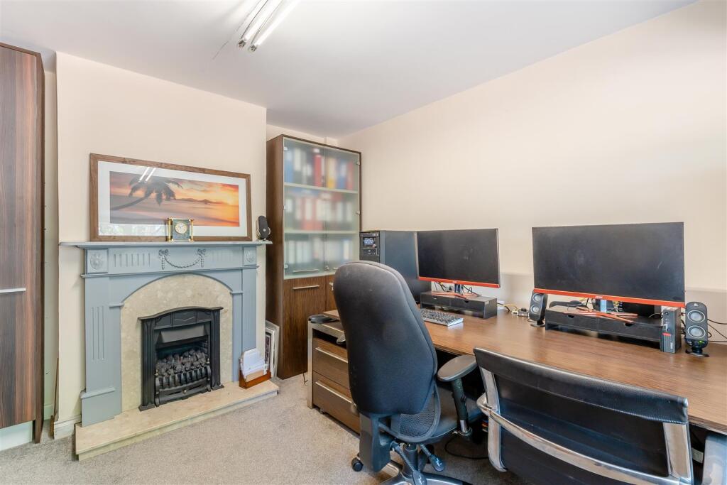 8652793-interior26.jpg