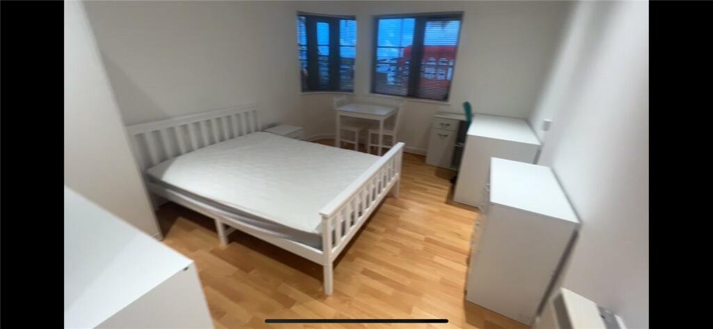 Lounge / Bedroom