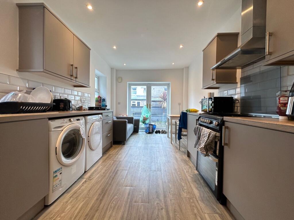 4e674640-a1e9-45cc-a139-2193ab23e81f