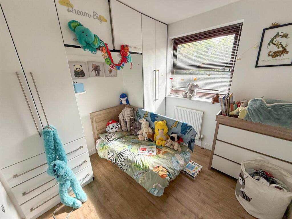 Four bed detached house, Silsden 14