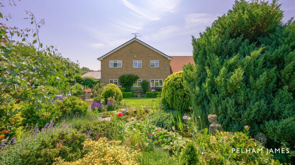 Garden, Portland House, Tallington