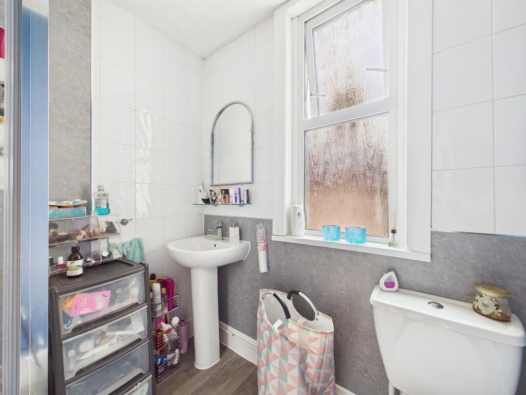 CAM02089G0-PR0529...