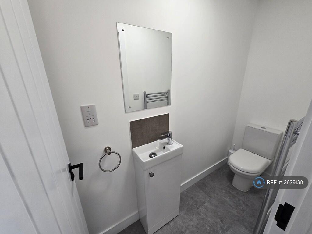 Ground Floor Cloakroom