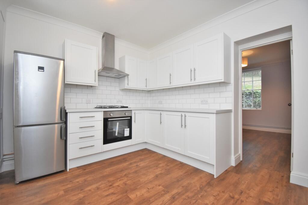 Kitchen (2)