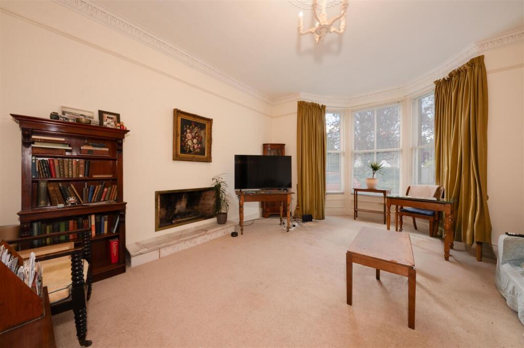 117 Strathern Road BF-9.JPG