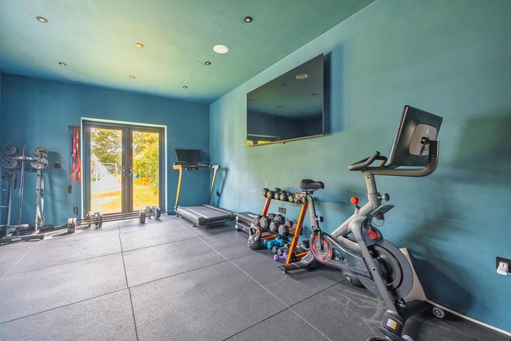 13 Chester Rd-34.jpg