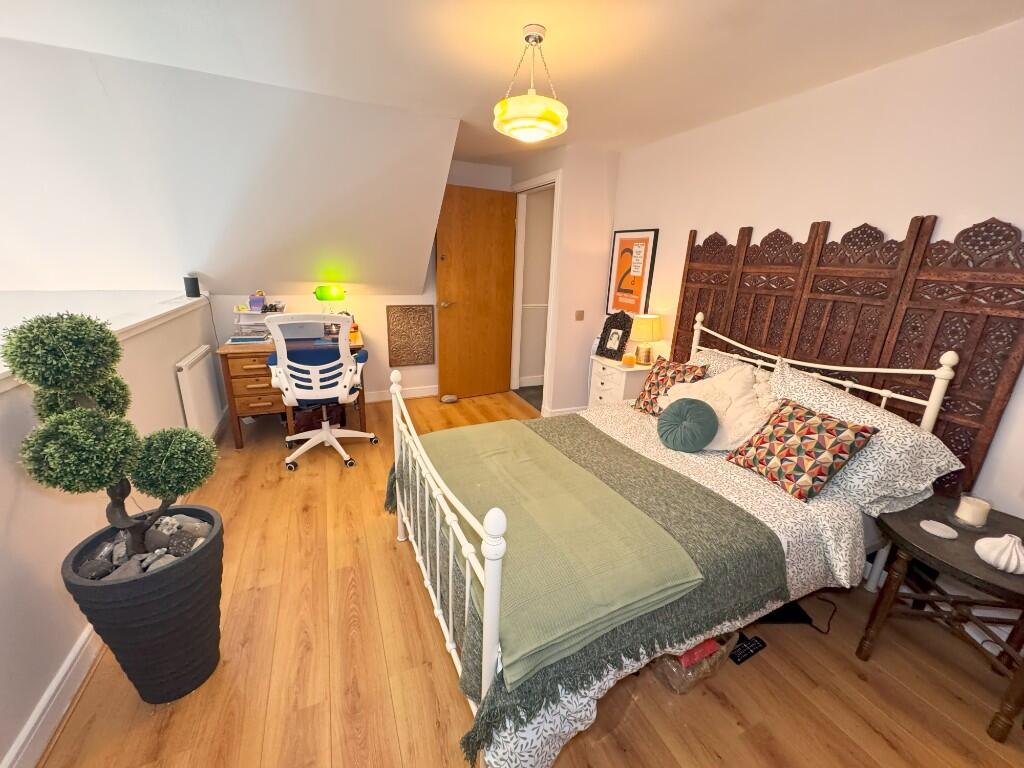 Bedroom 3 (2)