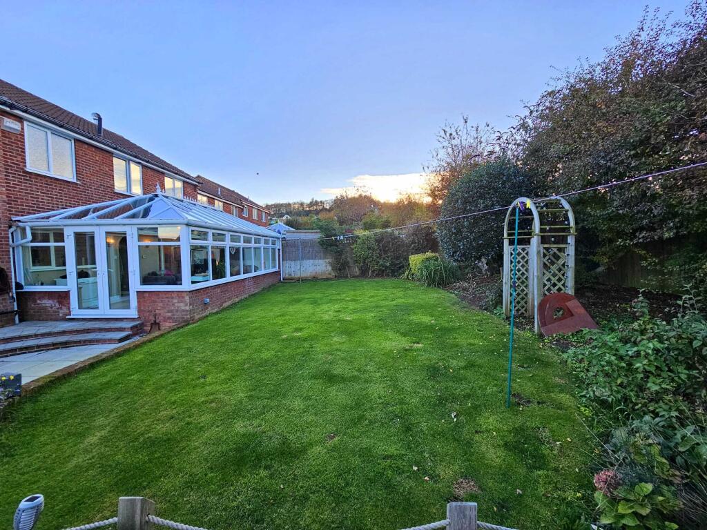 82039858-cdc5-43b1-b211-7b921889a384