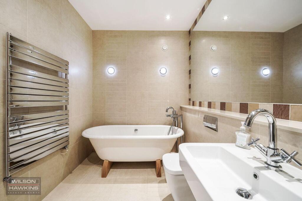 2 Oakley Grange, Mount Park Road - tFgqWxbRZhBhBk9
