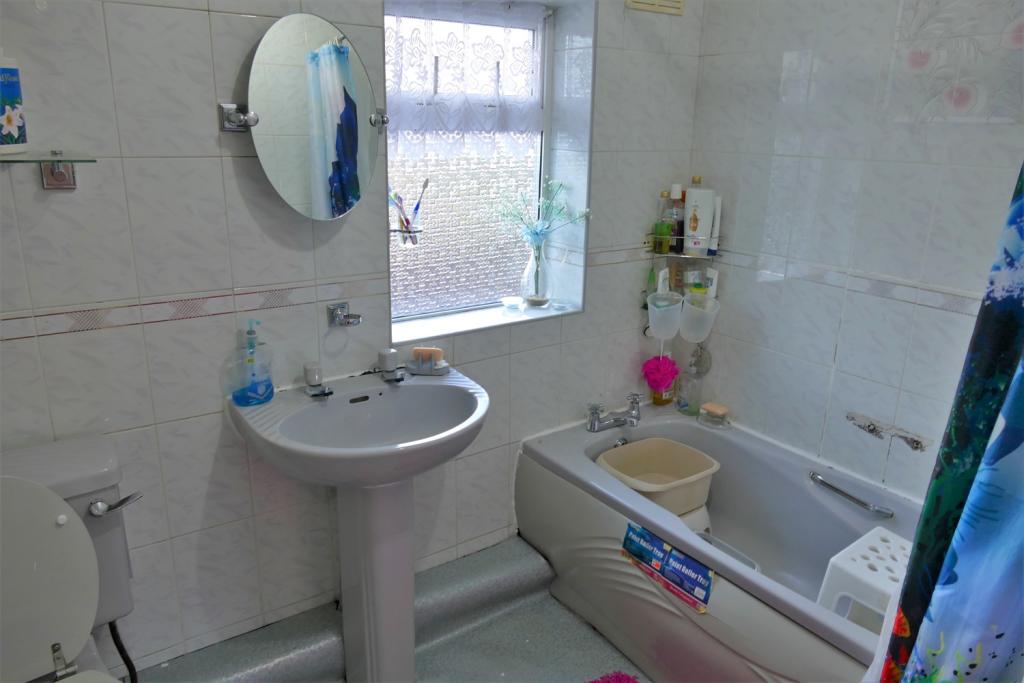 Bathroom+