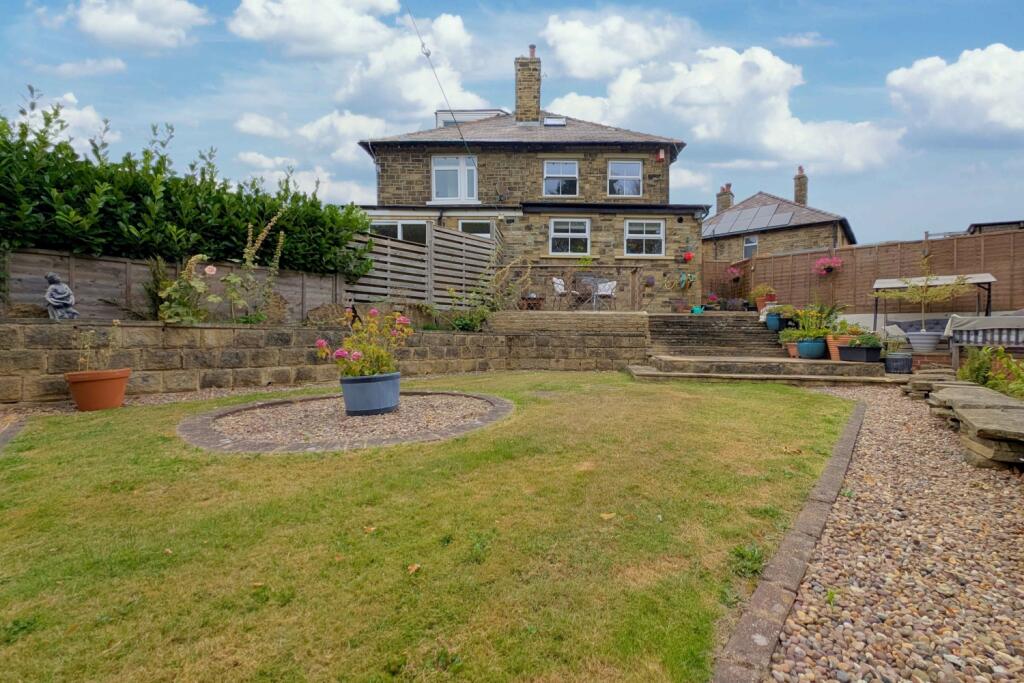 17 Cookson EweMove Brighouse (33)