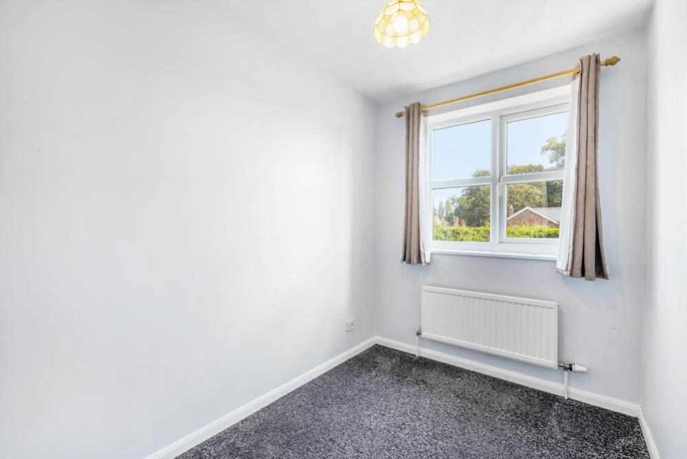 36 St Nicholas Close (Boston)-16