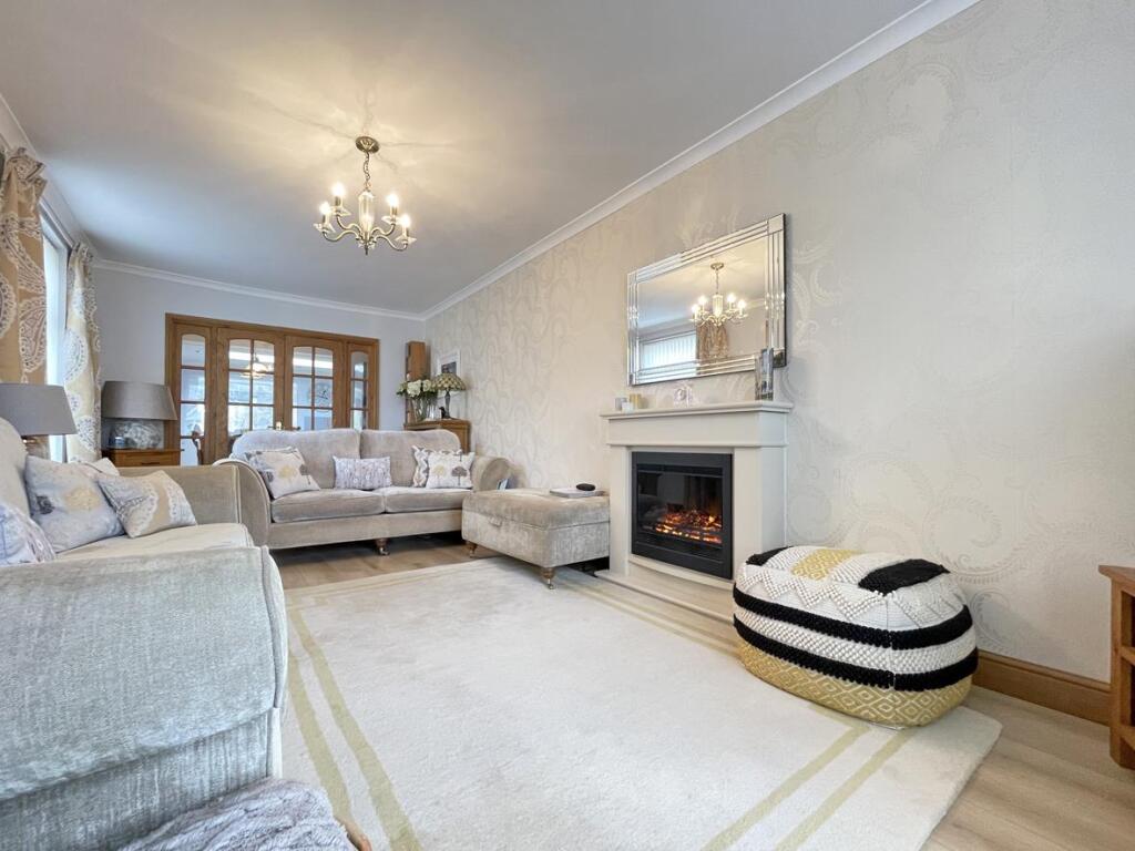 Crownhill Road 273 - Lounge 2.jpg